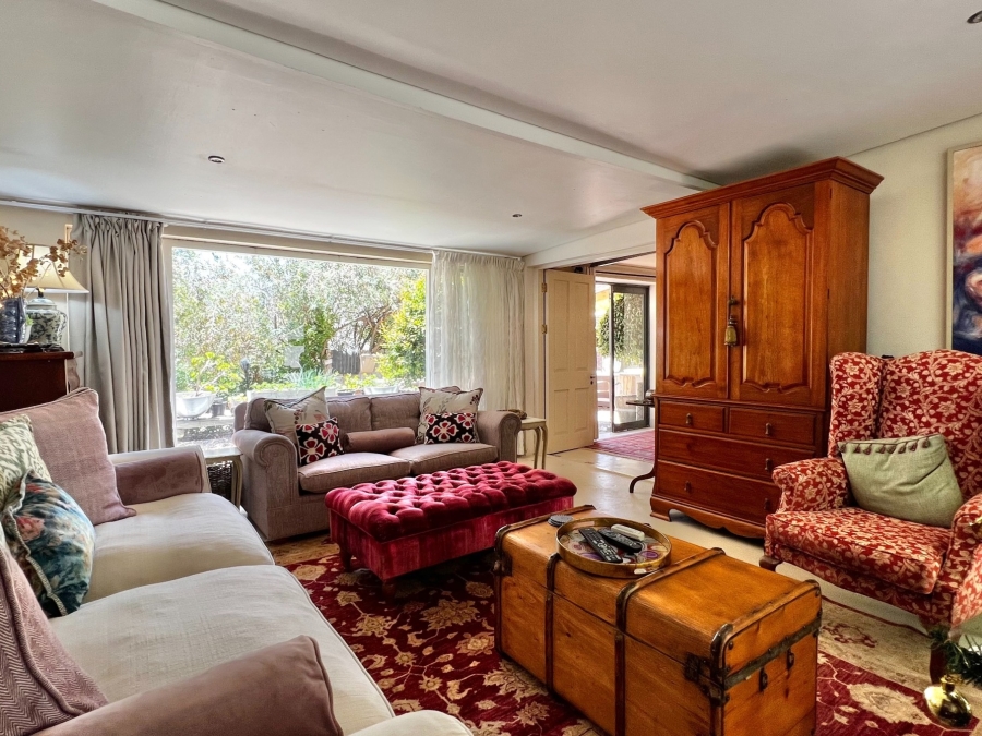 8 Bedroom Property for Sale in Raithby Western Cape